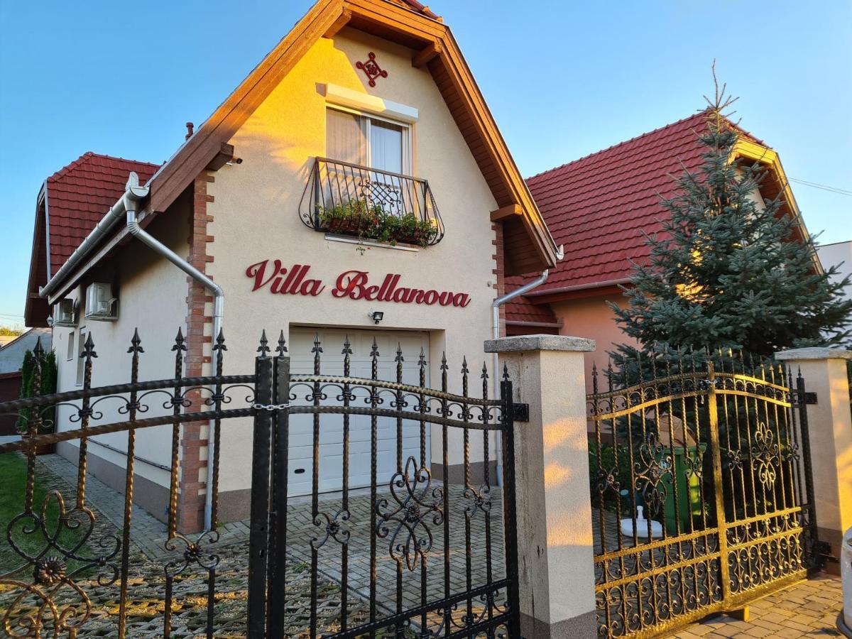 Villa Bellanova Hajduszoboszlo Exterior foto